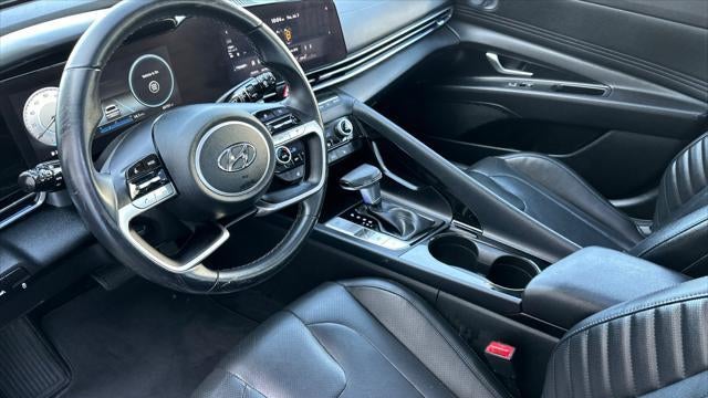 2022 Hyundai ELANTRA Limited