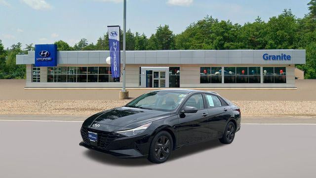 2021 Hyundai ELANTRA SEL