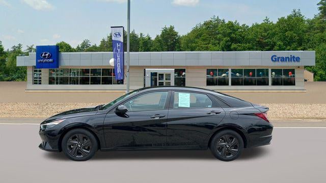 2021 Hyundai ELANTRA SEL