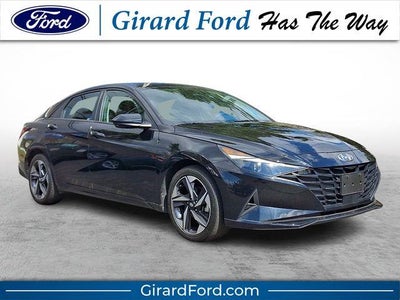 2023 Hyundai Elantra SEL 4DR Sedan