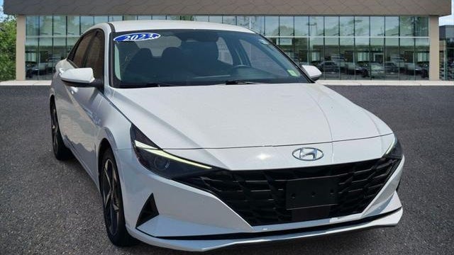 Preowned 2023 Hyundai ELANTRA SEL for Sale