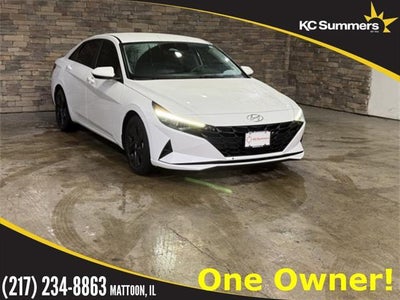 2021 Hyundai Elantra SEL 4DR Sedan