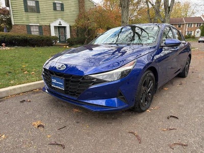 Photo of a 2022 Hyundai Elantra SEL 4DR Sedan for sale