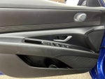 2023 Elantra Thumbnail 13