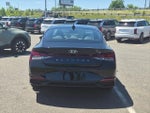 2023 Elantra Thumbnail 4