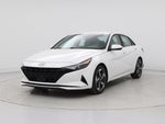 2023 Elantra Thumbnail 4