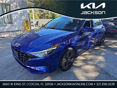 Photo of a 2021 Hyundai Elantra SEL 4DR Sedan for sale