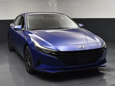 2021 Hyundai Elantra SEL 4DR Sedan