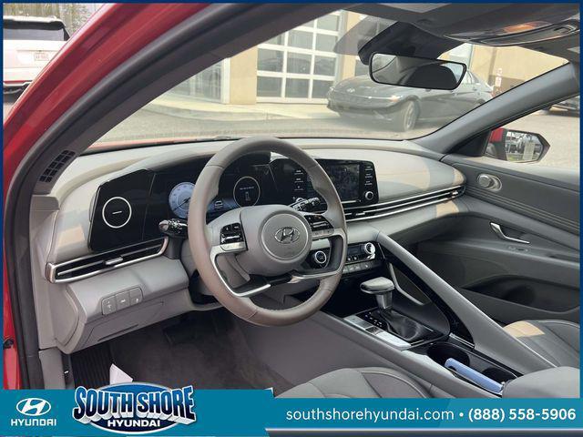 2022 Hyundai Elantra - $18,777