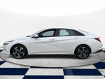2023 Elantra Thumbnail 4