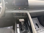 2023 Elantra Thumbnail 11