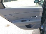 2023 Elantra Thumbnail 8