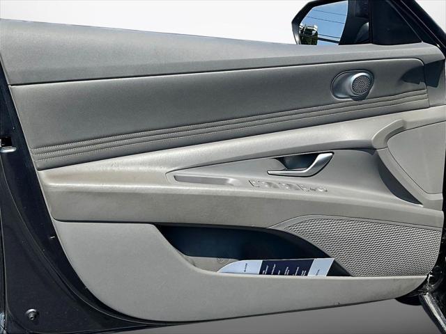 2023 Hyundai Elantra - $15,999