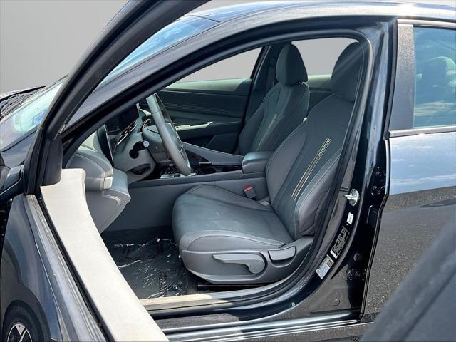 2023 Hyundai Elantra - $15,999