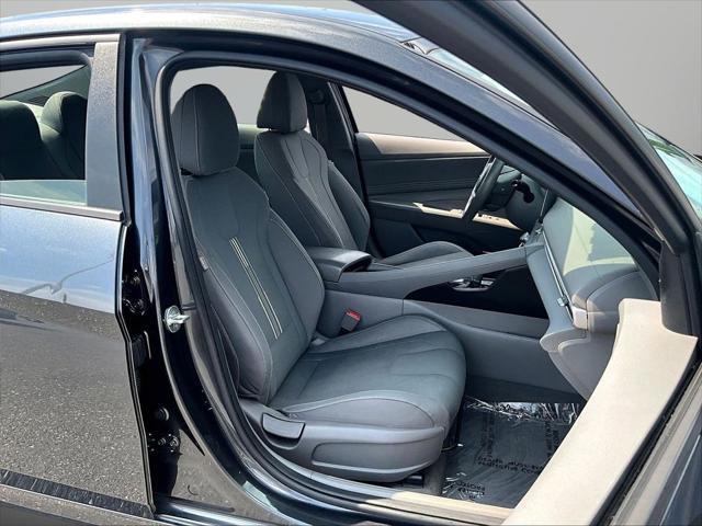 2023 Hyundai Elantra - $15,999