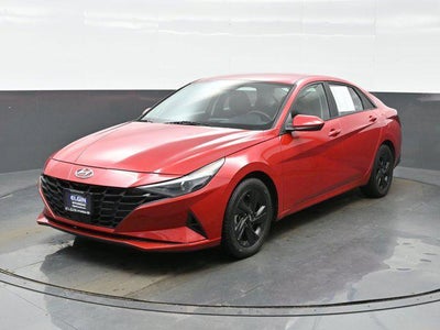 2021 Hyundai Elantra SEL 4DR Sedan