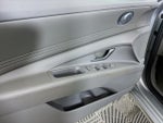 2021 Elantra Thumbnail 23