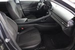 2021 Elantra Thumbnail 23