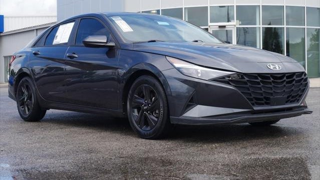 2021 Hyundai ELANTRA SEL