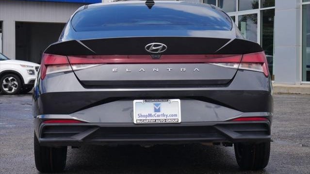 2021 Hyundai ELANTRA SEL