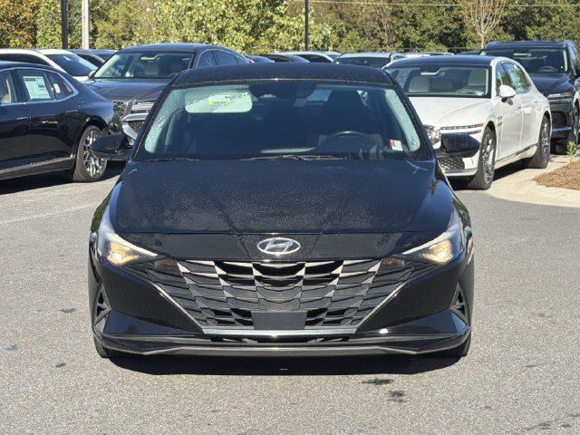 2021 Hyundai Elantra - $13,882