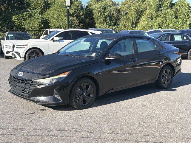 2021 Hyundai Elantra - $13,882