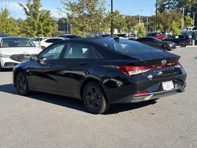 2021 Hyundai Elantra - $13,882