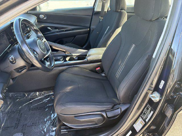 2021 Hyundai Elantra - $13,882