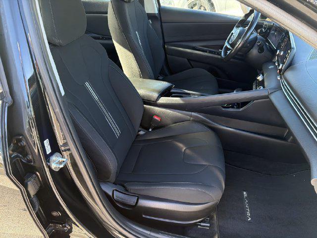 2021 Hyundai Elantra - $13,882