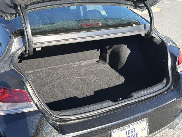 2021 Hyundai Elantra - $13,882