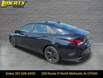 2022 Elantra Thumbnail 4