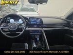 2022 Elantra Thumbnail 12