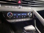 2023 Elantra Thumbnail 17