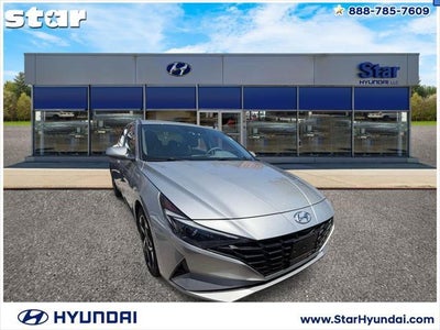 2023 Hyundai Elantra SEL 4DR Sedan