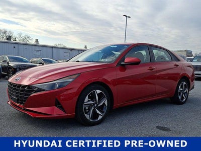 2023 Hyundai Elantra SEL 4DR Sedan
