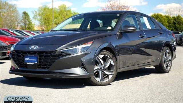Preowned 2023 Hyundai ELANTRA SEL for Sale