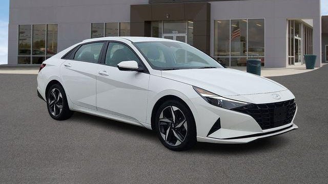 Preowned 2023 Hyundai ELANTRA SEL for Sale