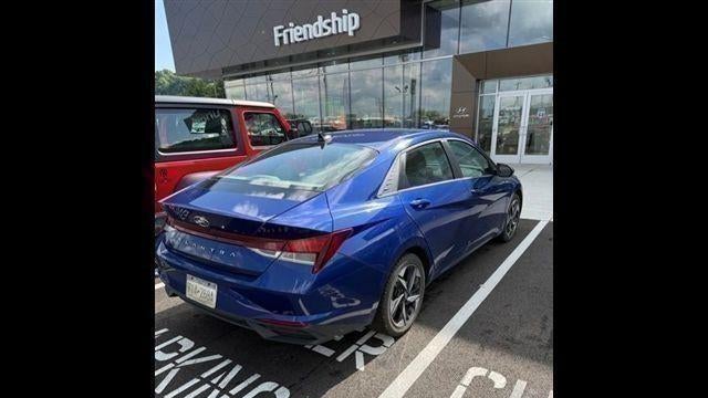 2023 Hyundai ELANTRA SEL