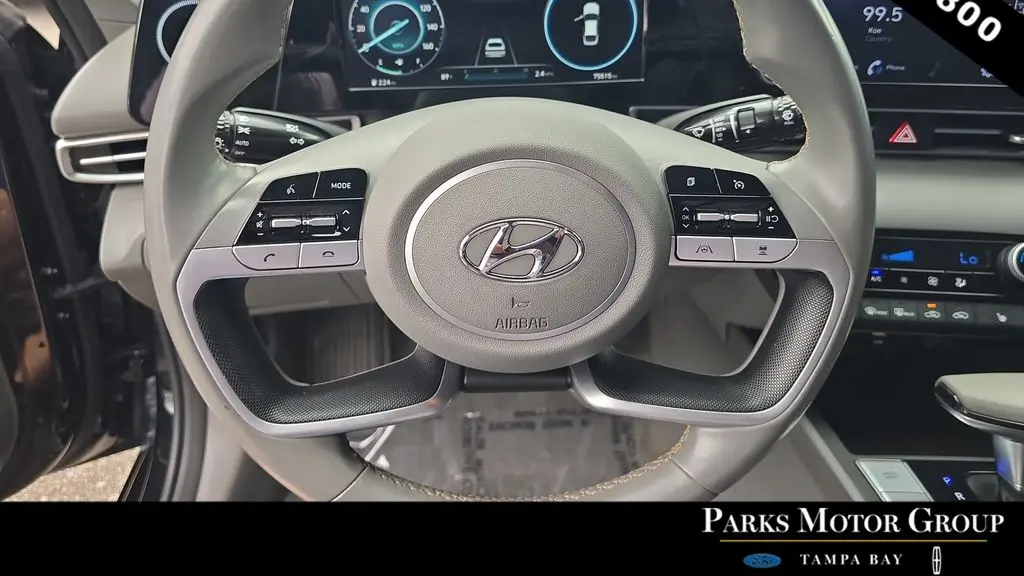 2021 Hyundai ELANTRA SEL