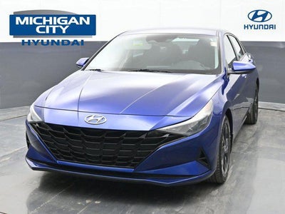 2022 Hyundai Elantra SEL 4DR Sedan