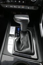 2022 Elantra Thumbnail 18