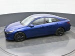2022 Elantra Thumbnail 31
