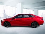 2022 Elantra Thumbnail 2