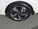 2023 Elantra Thumbnail 28