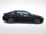 2023 Elantra Thumbnail 8