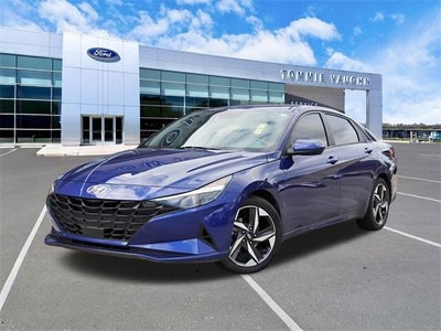 Photo of a 2023 Hyundai Elantra SEL 4DR Sedan for sale