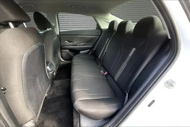 2021 Hyundai Elantra - $14,240