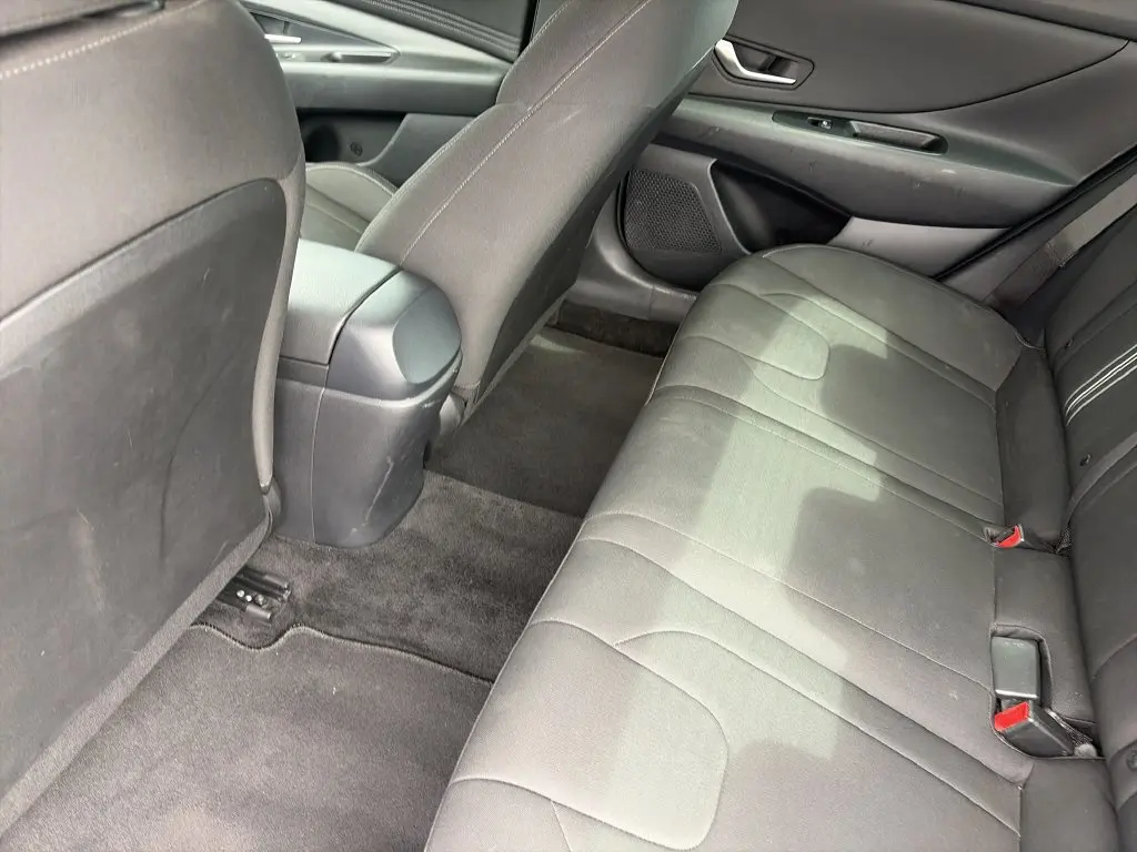 2021 Hyundai Elantra - $16,710