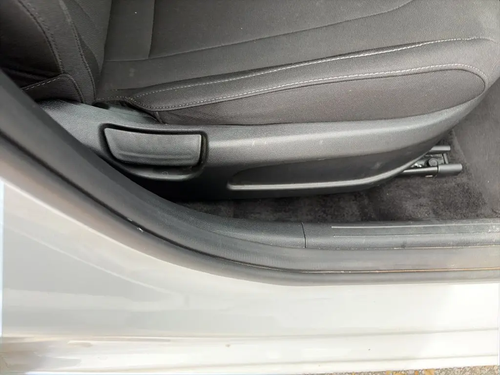 2021 Hyundai Elantra - $16,710