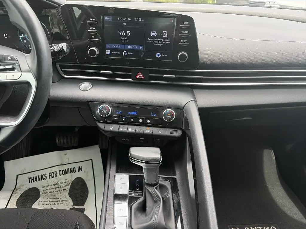 2021 Hyundai Elantra - $16,710